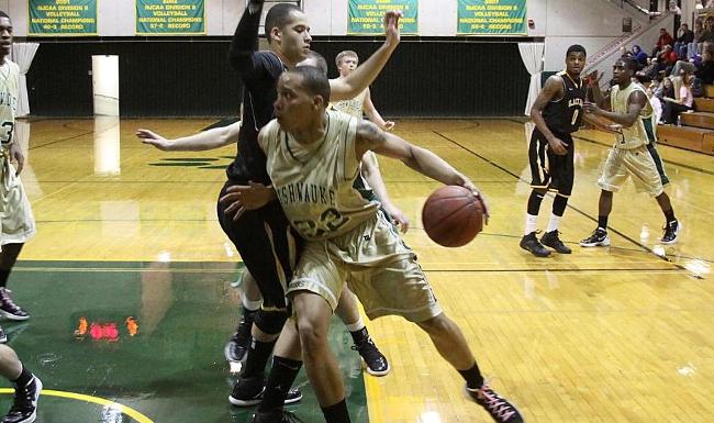 Former Kougar Forward Signs Professional Contract