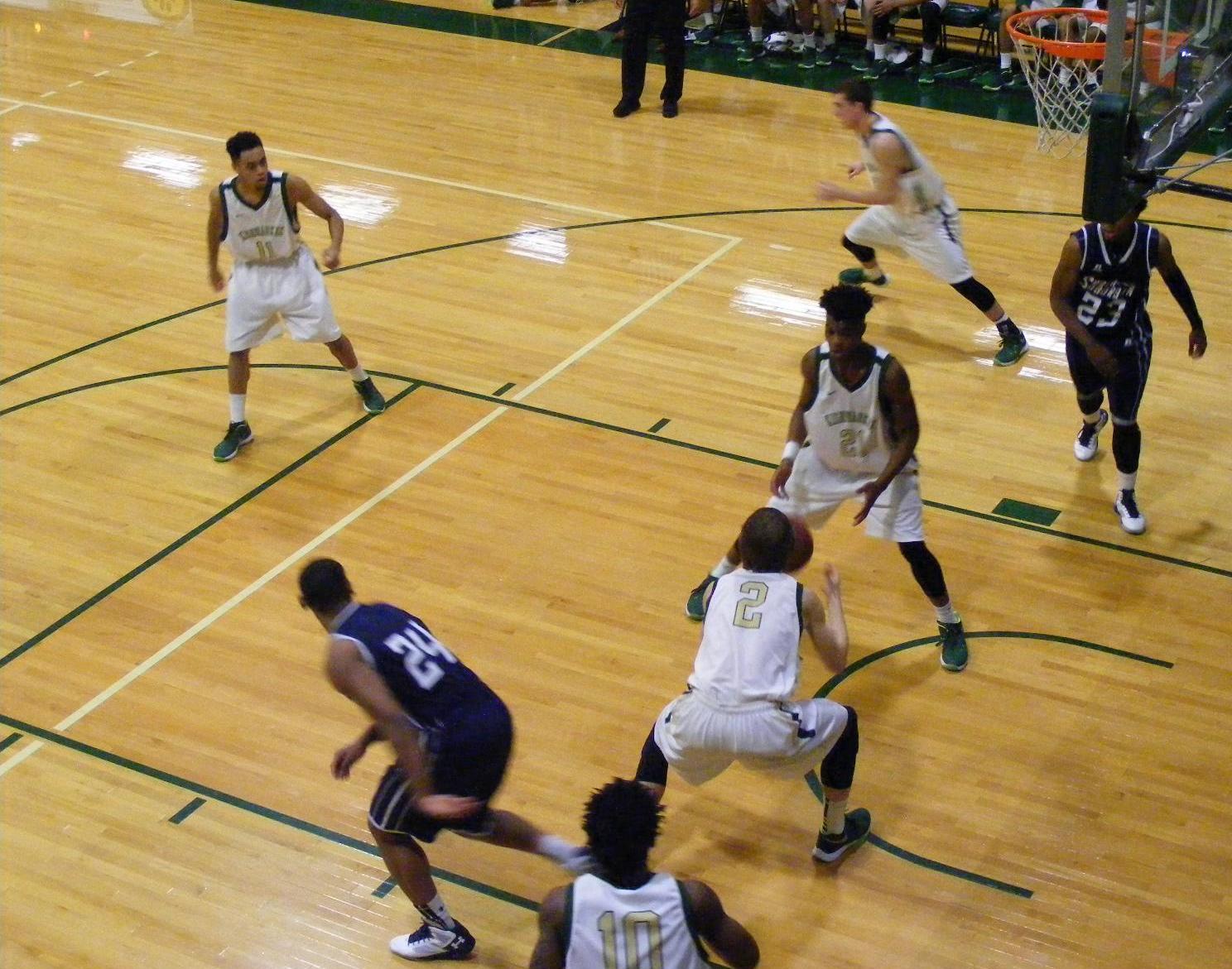Kougar Men Fall to Sauk Valley