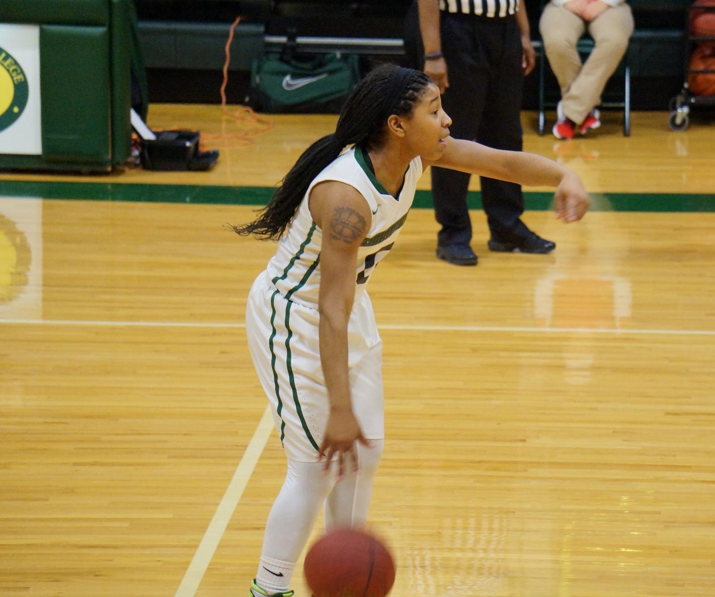Kougars Lose to Carl Sandburg